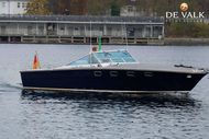 1975 Magnum Marine 38