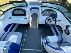 2012 Sea Ray 205 Sport