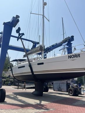 Jeanneau 53 yacht for sale in Malaysia