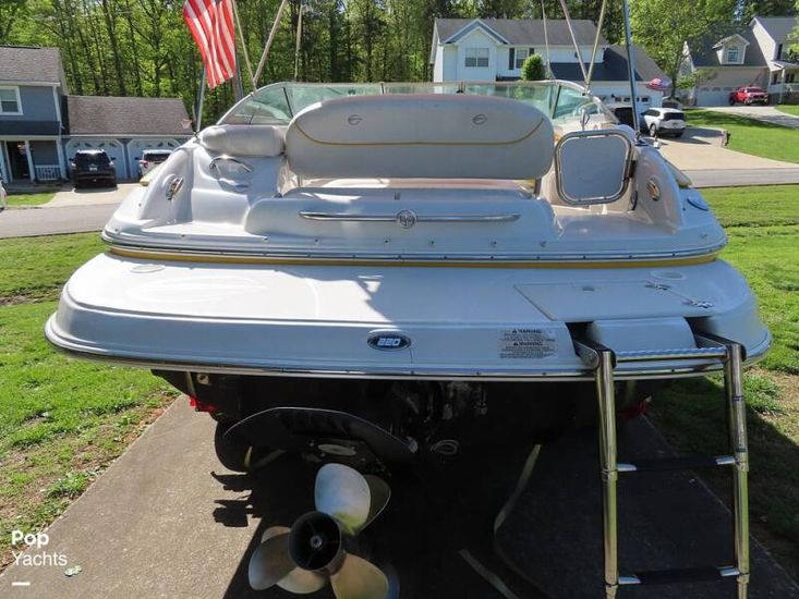 2008 Crownline 220 ex