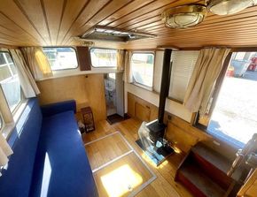 Saloon