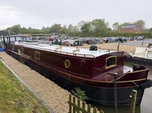 65ft x 12ft 6" Cruiser stern Edward's Den