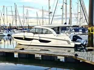 2021 Beneteau Antares 11