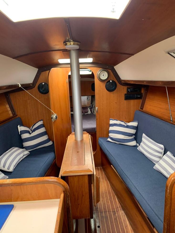 Beneteau First 305
