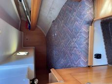 1998 Elan Marine 295