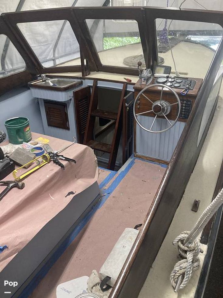 1956 Bimini 22 bass