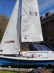 Rs200 819