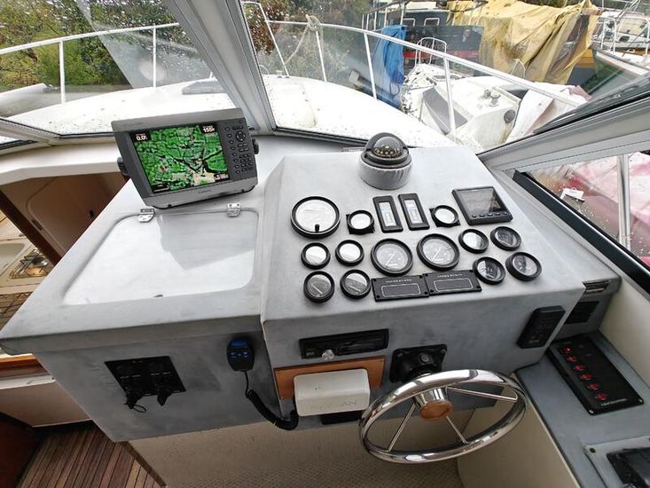 Sunseeker Jamaican 35 Flybridge Cruiser