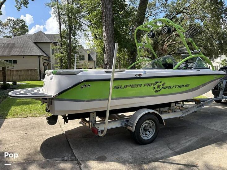 2004 Correct Craft super air nautique 210