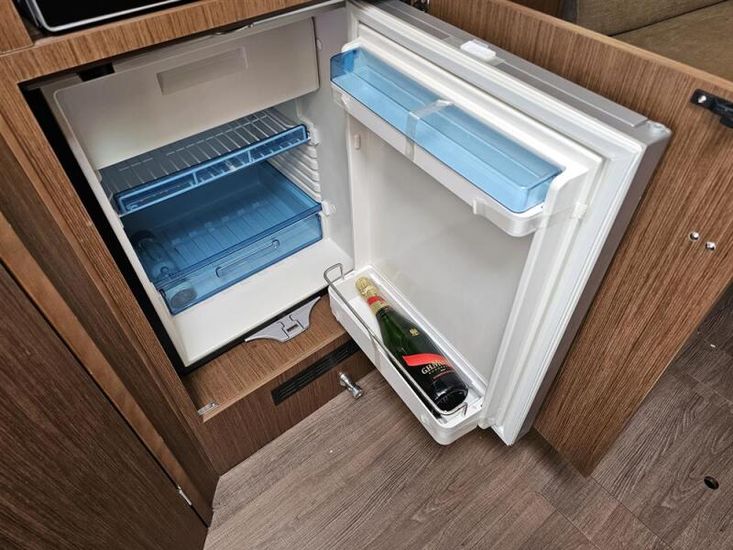 2022 Beneteau Flyer 10