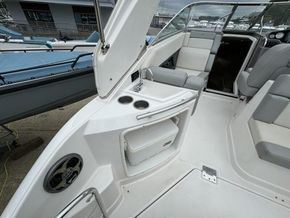 2015 Regal 28 Express 12