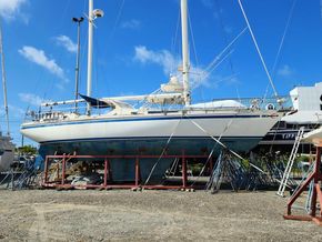 Amel Mango 52  - Exterior