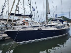 Discovery 55  - Exterior