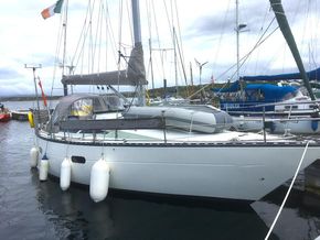 Ample space on deck for an inflated dinghy