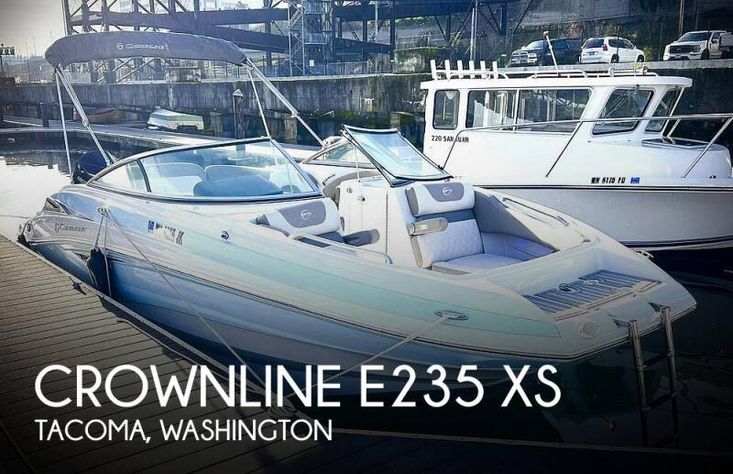 2023 Crownline e235 xs