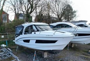 2023 Beneteau Antares 9 OB