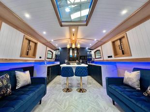 BESPOKE BOAT CO NEW BUILD WIDEBEAM