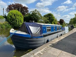 Springer Cruiser Stern Narrowboat
