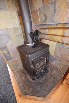 Stove with back boiler