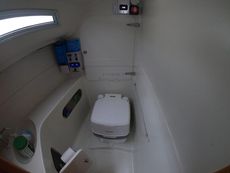 2009 Parker Lift-Keel Yachts 235