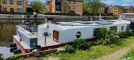 Unique widebeam with a London mooring