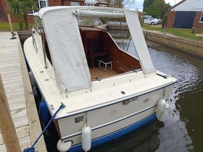 Elysian  27  - Stern