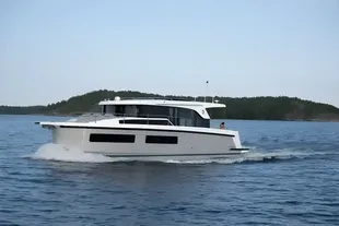 2027 Delphia 11 Sedan Coastal