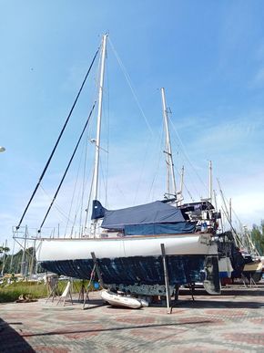 Ben Lexcen 1981 blue water cruiser for Sale
