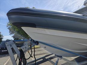 Island RIBs 10m Cuddy cabin - Bow