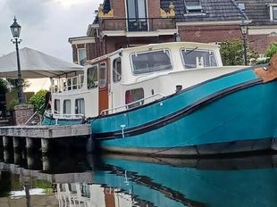Luxurious Dutch Barge (47 ft) 