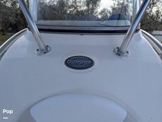 2004 Boston Whaler 240 Outrage
