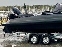 IRON 767 ‘CUSTOM BLACK’ + SUZUKI DF300 APX