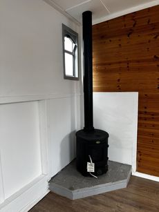 2 Bedroom Floating Home