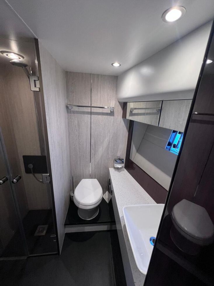 2017 Fairline Squadron 65   4 Cabin Layout  Gyro Stabilisation