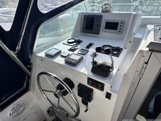 2001 Aquastar 38