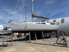Jeanneau 33i lift keel