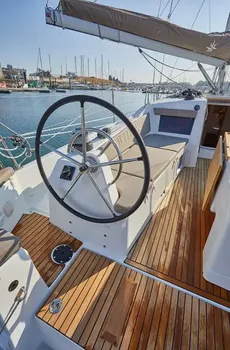 2025 Jeanneau Sun Odyssey 410