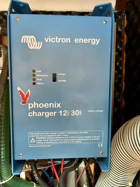 VICTRON charger