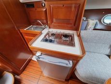 2002 Beneteau Ombrine 800