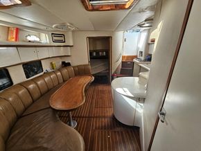 Sea Ray 450 Sundancer  - Looking Aft