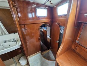 Amel Mango 52  - Aft Cabin