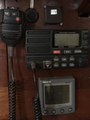 VHF Radio AIS/GPS. Central display navigation 
