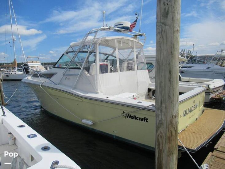 1989 Wellcraft 330 coastal