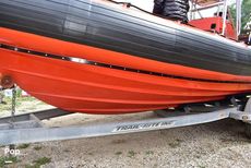 1997 Willard Sea Force 730