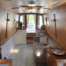 Na Hearadh -  61ft Tug Style Narrowboat
