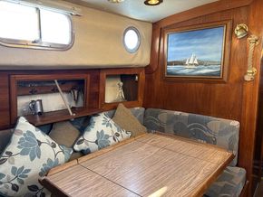 Saloon 