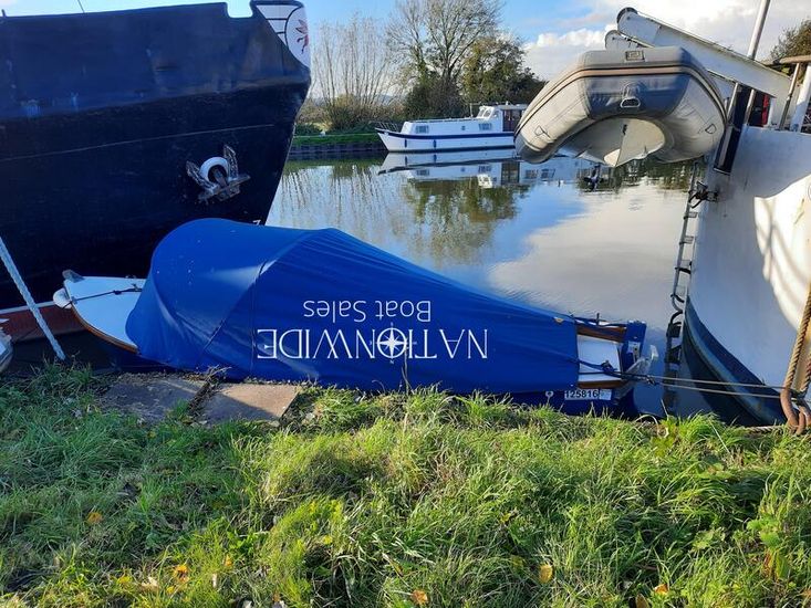 16ft Launch Boat with Trailer