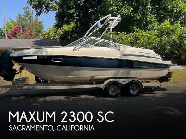 2002 Maxum 2300 sc