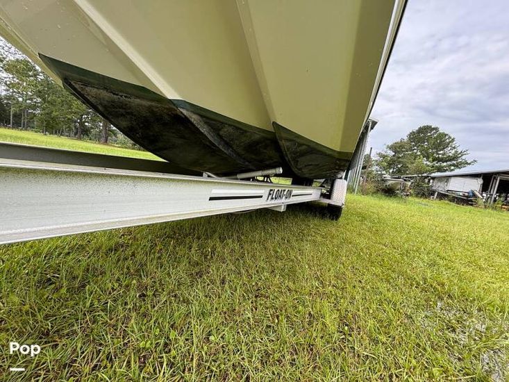 2017 Bayliner Element XR7
