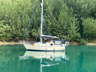 Island Packet 32 Cutter in Langkawi